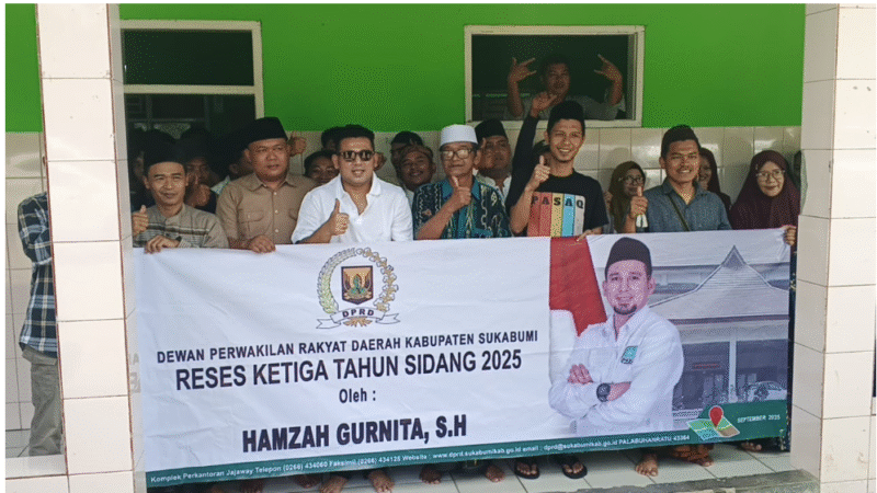 Anggota DPRD Kabupaten Sukabumi dari dapil I, Hamzah Gurnita, gelar reses di Pondok Pesantren Sirojulhaq, Palabuhanratu, Senin (15/9/2025).