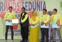 Ketua DPRD Kabupaten Sukabumi, Budi Azhar Mutawali, saat menghadiri peringatan Hari AIDS Sedunia, di Pendopo Sukabumi, Sabtu (6/12/2025)
