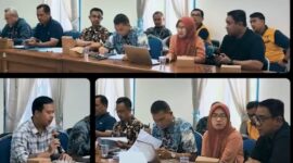 Rapat kerja DPRD Kabupaten Sukabumi melalui Bapemperda di Kantor Dishub, Jumat (9/1/2026).