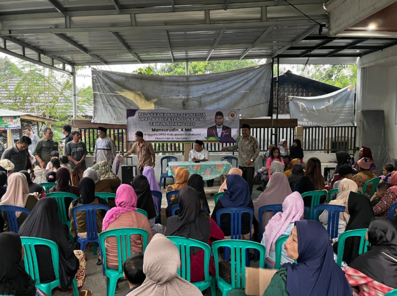 Anggota DPRD Kabupaten Sukabumi, Mansurudin, saat melaksanakan reses, Kamis (4/6/2026).