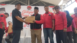 Anggota DPRD Fraksi PDI Perjuangan hadiri Gebyar Bulan Bung Karno 2026 di Cempaka Ratu, Kecamatan Cikakak, Kabupaten Sukabumi, Rabu (8/7/2026).