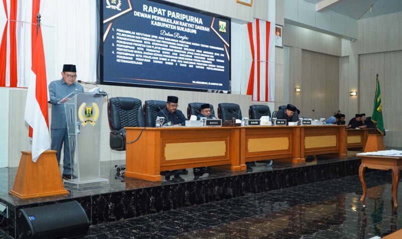Rapat paripurna DPRD Kabupaten Sukabumi sahkan Raperda Disabilitas menjadi Perda, Kamis (6/8/2026).